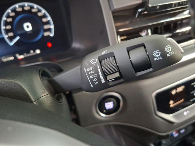 KGM Musso Grand Black 2.2 AT Navi°Leder° Sperrdiff°A