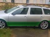 Skoda Octavia Combi RS RS - Skoda Octavia aus 2008: RS