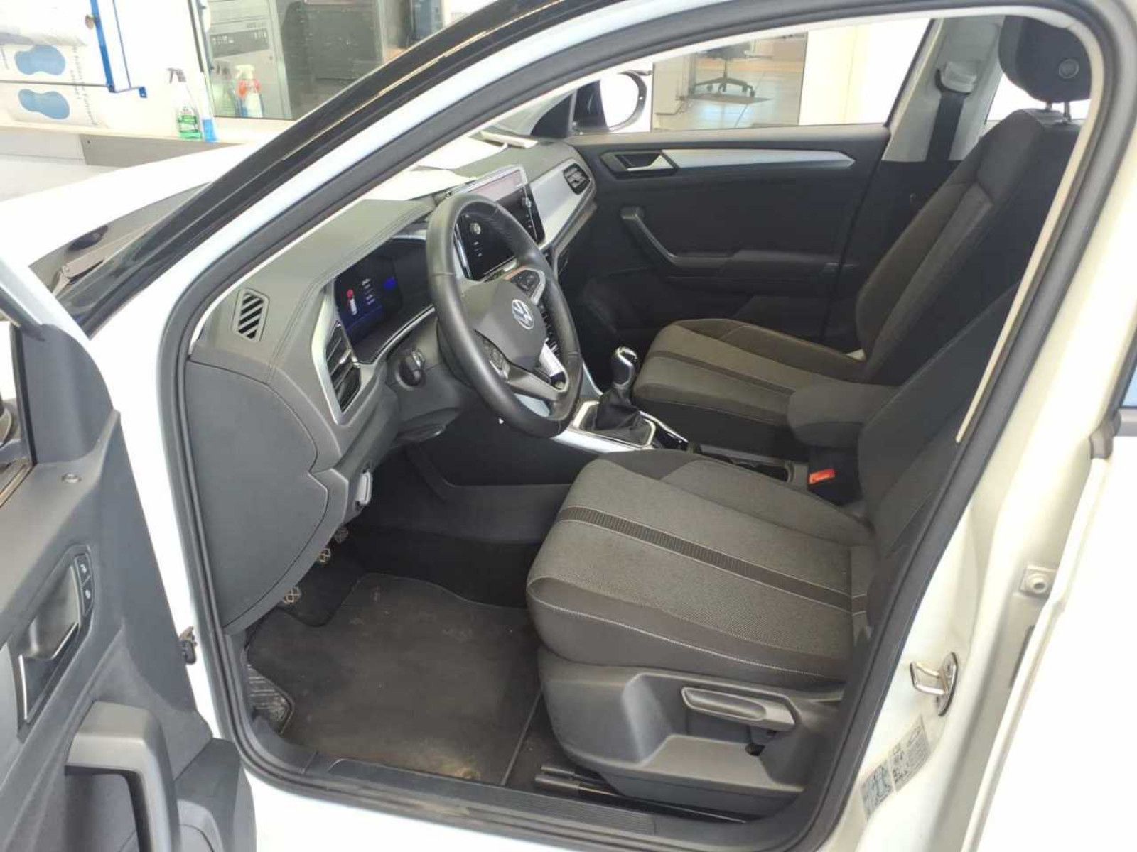 Volkswagen T-Roc - Bild 6
