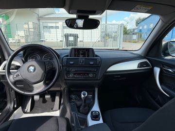 BMW 118 - 12