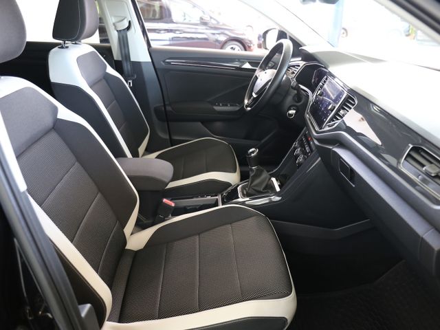 Volkswagen T-Roc 1.5TSI LED SITZHZ NAVI PDC ACC 18ZOLL