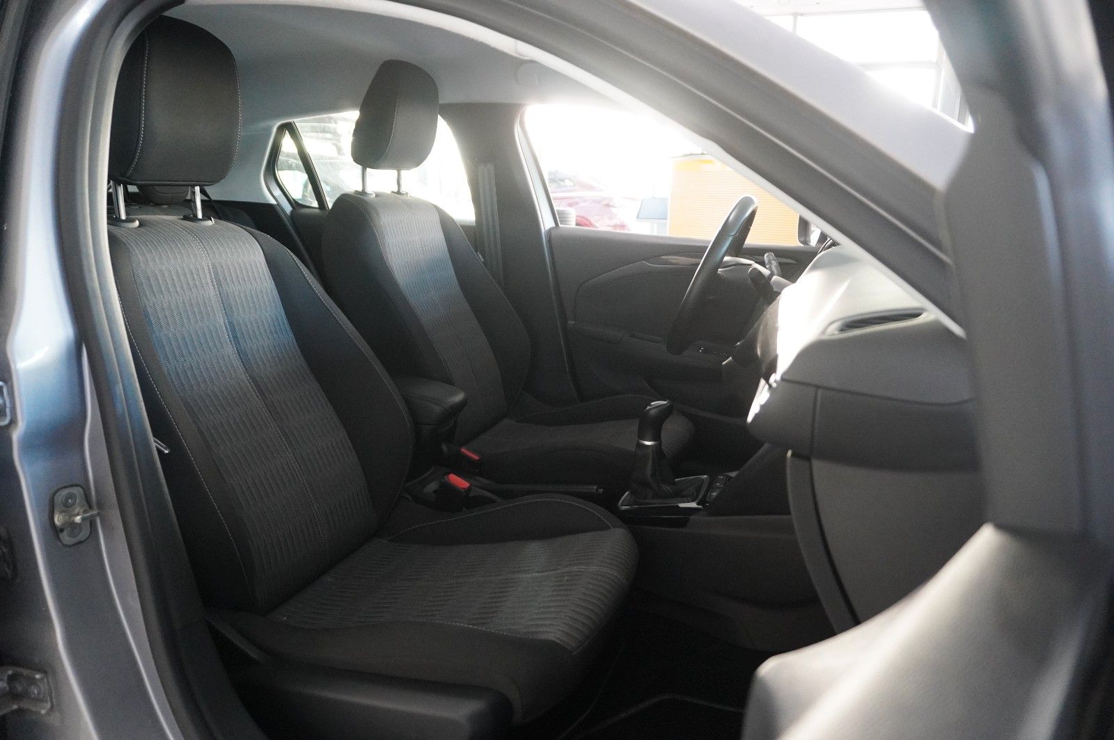 Fahrzeugabbildung Opel Corsa F 1.2 ELEGANCE NAVI/LED/TEMP./SPORT/DAB+