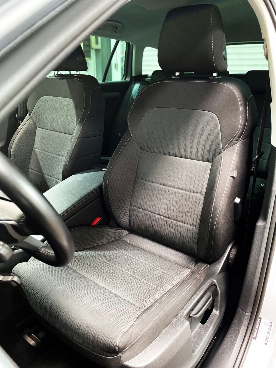 Fahrzeugabbildung SKODA Superb Ambition 4x4 DSG#ACC#Spur#Navi#Alu#PDC#Ak