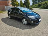 Toyota Prius 1.8-l-VVT-i Executiv mit LPG - schwarze Toyota Prius