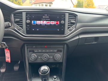 Volkswagen T-Roc - 7