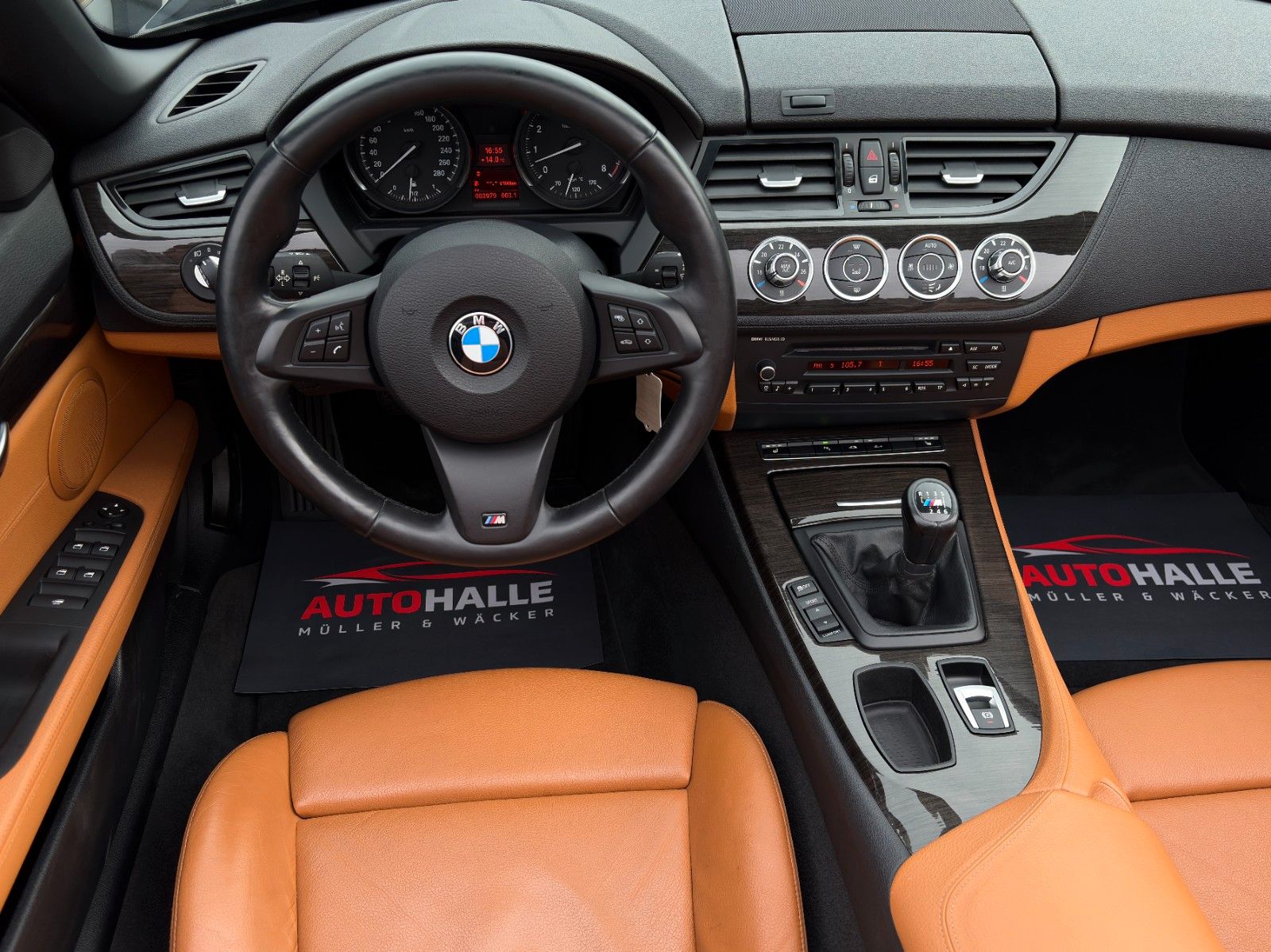Fahrzeugabbildung BMW Z4 Roadster sDrive 35i SHZ LHZ PDC HiFi Temp.