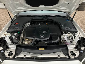 Mercedes E 300 - 11