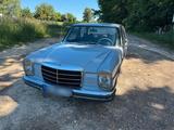 Mercedes-Benz Mercedes /8 230.6 Automatik - Mercedes-Benz 230 mit Benzin-Antrieb: Limousine, 6.8