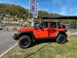 Jeep Wrangler Unlimited Rubicon Umbau - Jeep Wrangler: Orange
