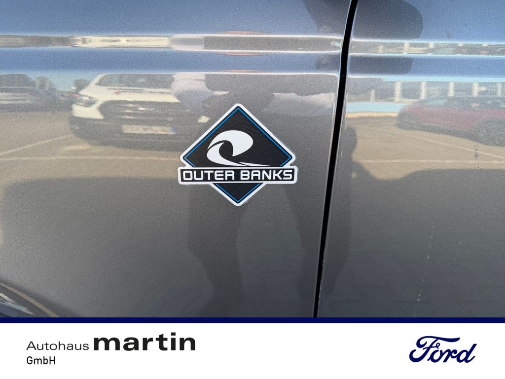 Fahrzeugabbildung Ford Bronco 2.7 EcoBoost Outer Banks 4x4 ACC B&O LED