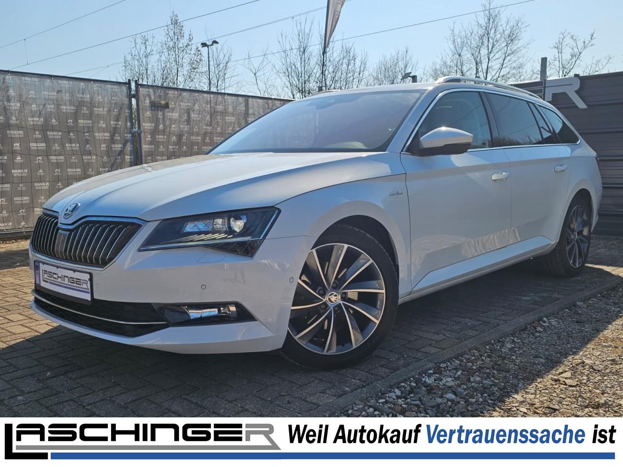 Skoda Superb Combi L&K DSG 4x4 PANO LEDER XEN STANDHZ