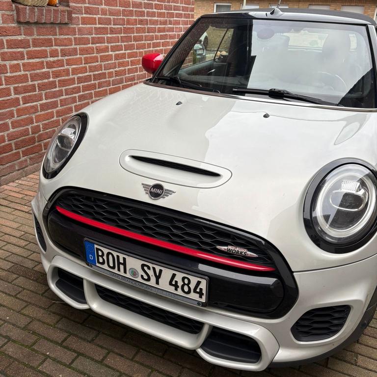 MINI John Cooper Works Cabrio