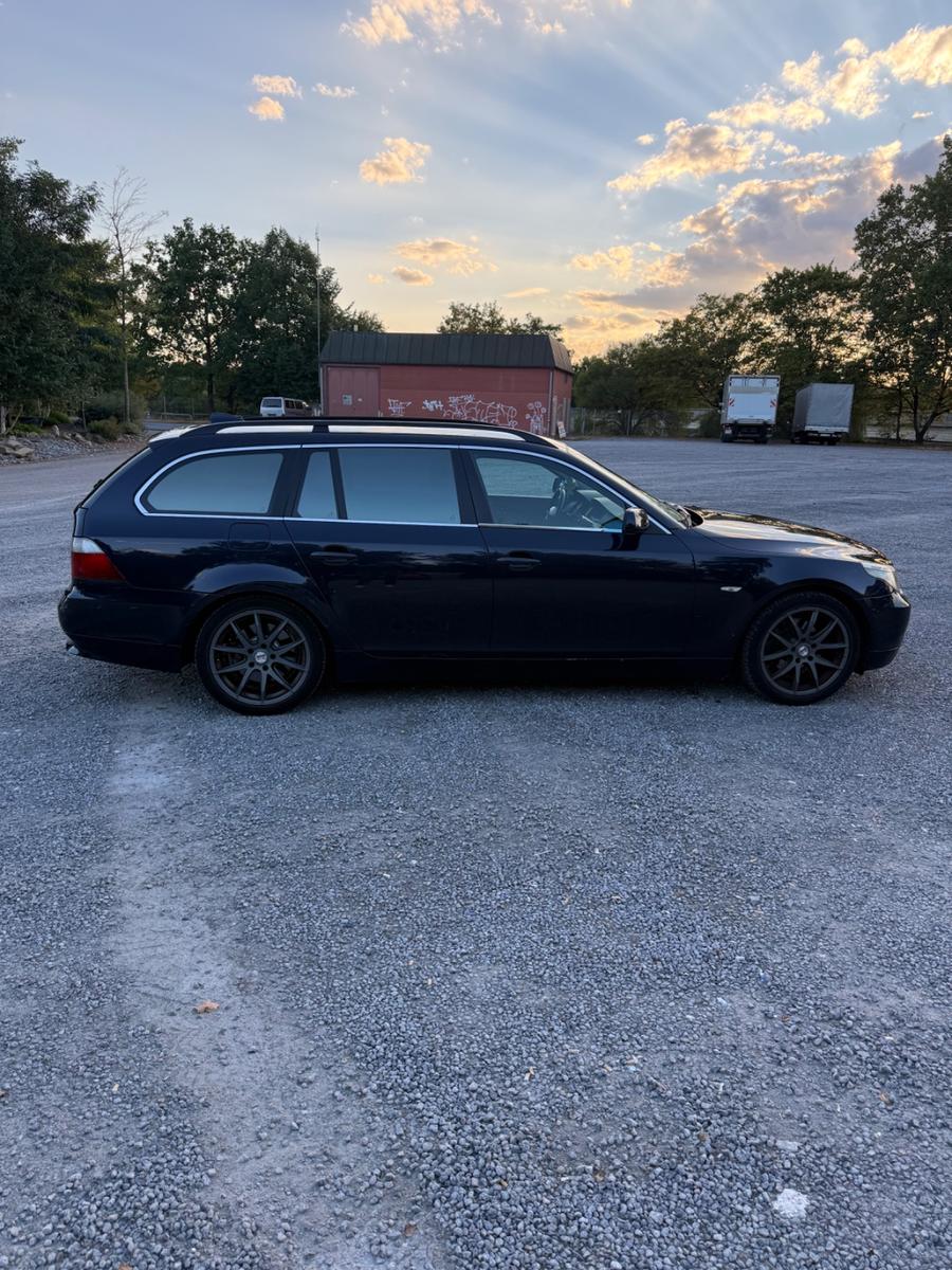 BMW 525 2005 — engine 2.497 cm³, 177 HP (130kW)