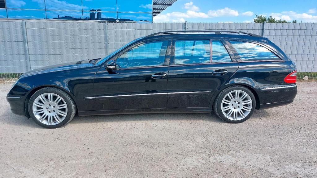 Mercedes-Benz E 280