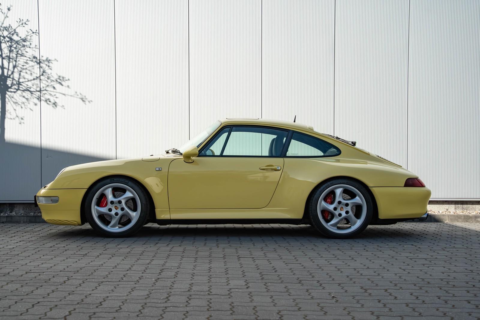 Porsche 911/993 Carrera 4S *pastellgelb*26.225km*German 