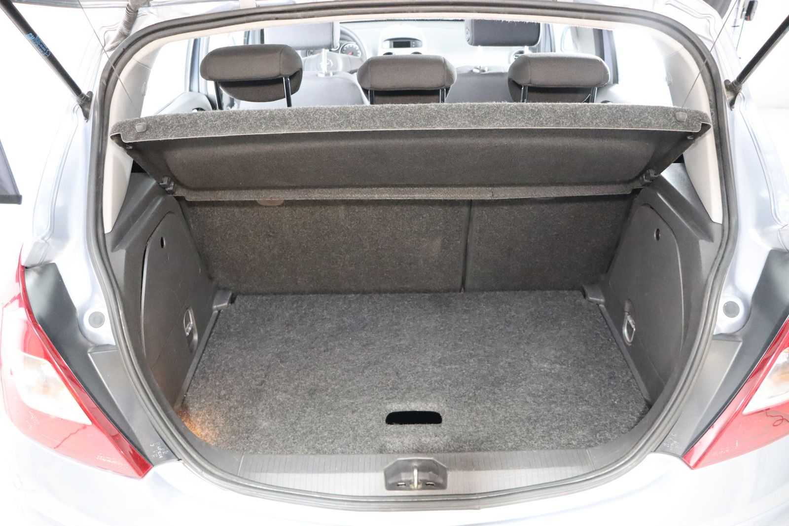 Fahrzeugabbildung Opel Corsa 1.2 16V Klima * wenig km