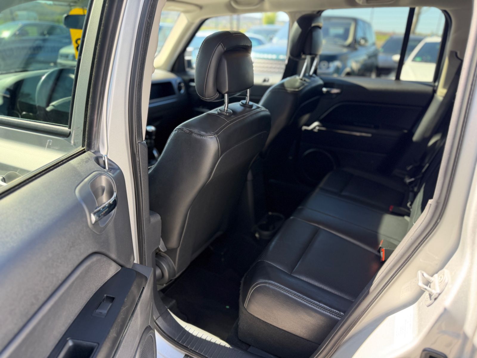 Patriot Limited 2.2 CRD Leder Navi Tüv NEU