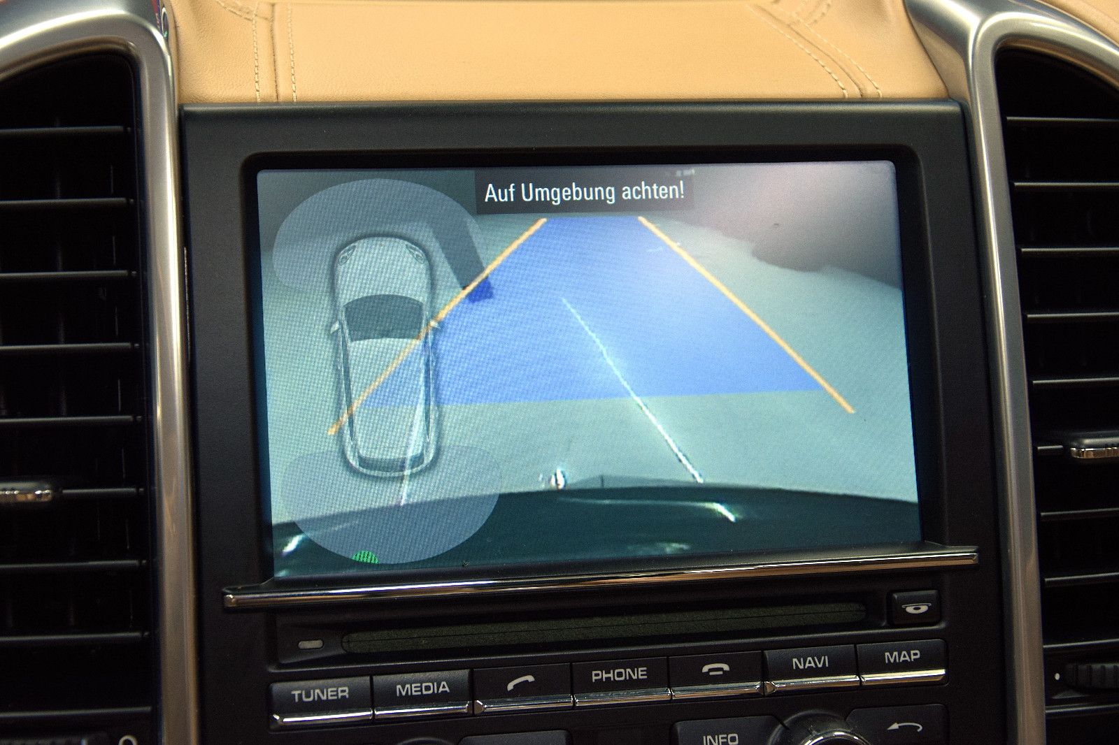 Fahrzeugabbildung Porsche Cayenne GTS PDLS+ Chrono BOSE Pano *Luft Kamera