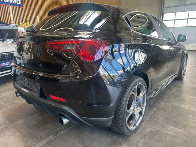 Alfa Romeo Giulietta *BI-XENONAFS)*2-ZONEN*TEMPO*SPORT*