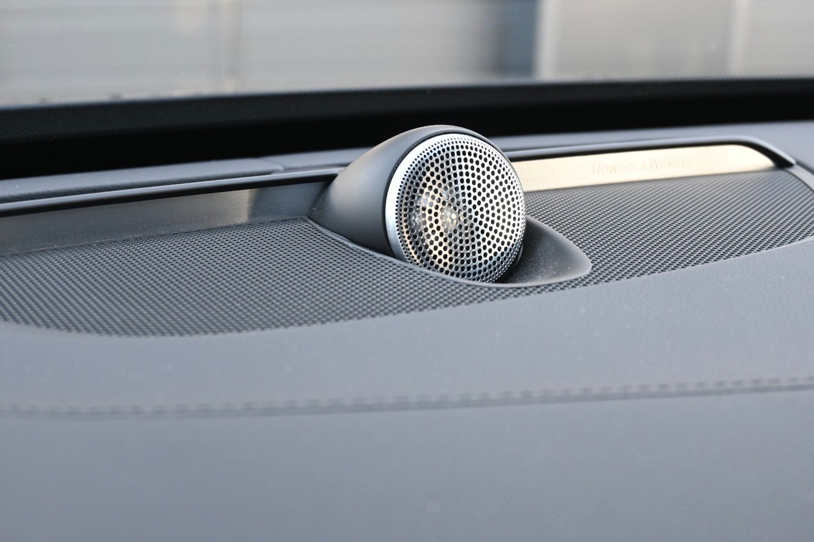 Fahrzeugabbildung Volvo XC90 T8 AWD RC Ultra Dark*LUFT*360°*ACC