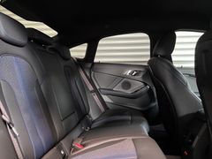 Fahrzeugabbildung BMW 218i Gran Coupé M Sport -- AHK/ Kamera/ ACC