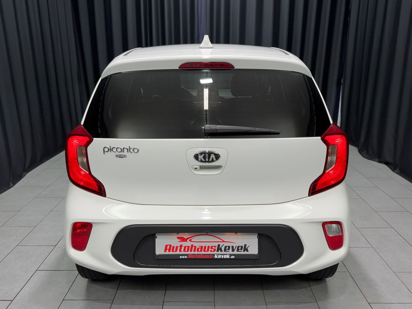 Fahrzeugabbildung Kia Picanto Dream Team|AC|RF-CAM|Carplay