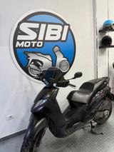 Peugeot Geopolis 250 - MOFA 25