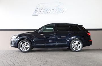 Audi Q7 - 3