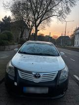 Toyota avensis t27 2.2 d. Cat - Toyota Avensis in Gelsenkirchen