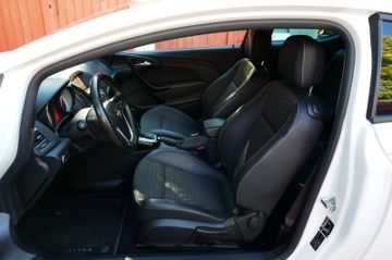 Fahrzeugabbildung Opel Astra J GTC