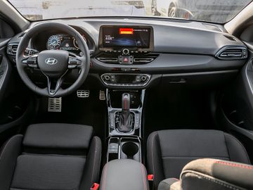 Hyundai i30 cw N Line Mild-Hybrid Fernlicht-Assistent