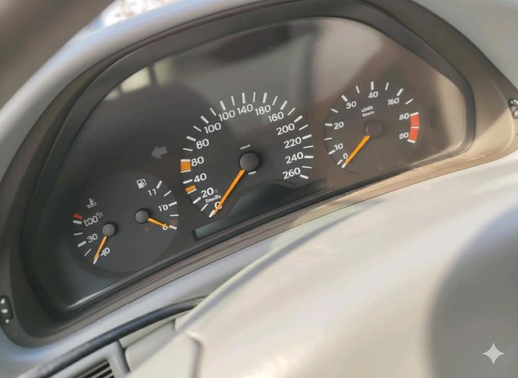 Mercedes-Benz CLK 320