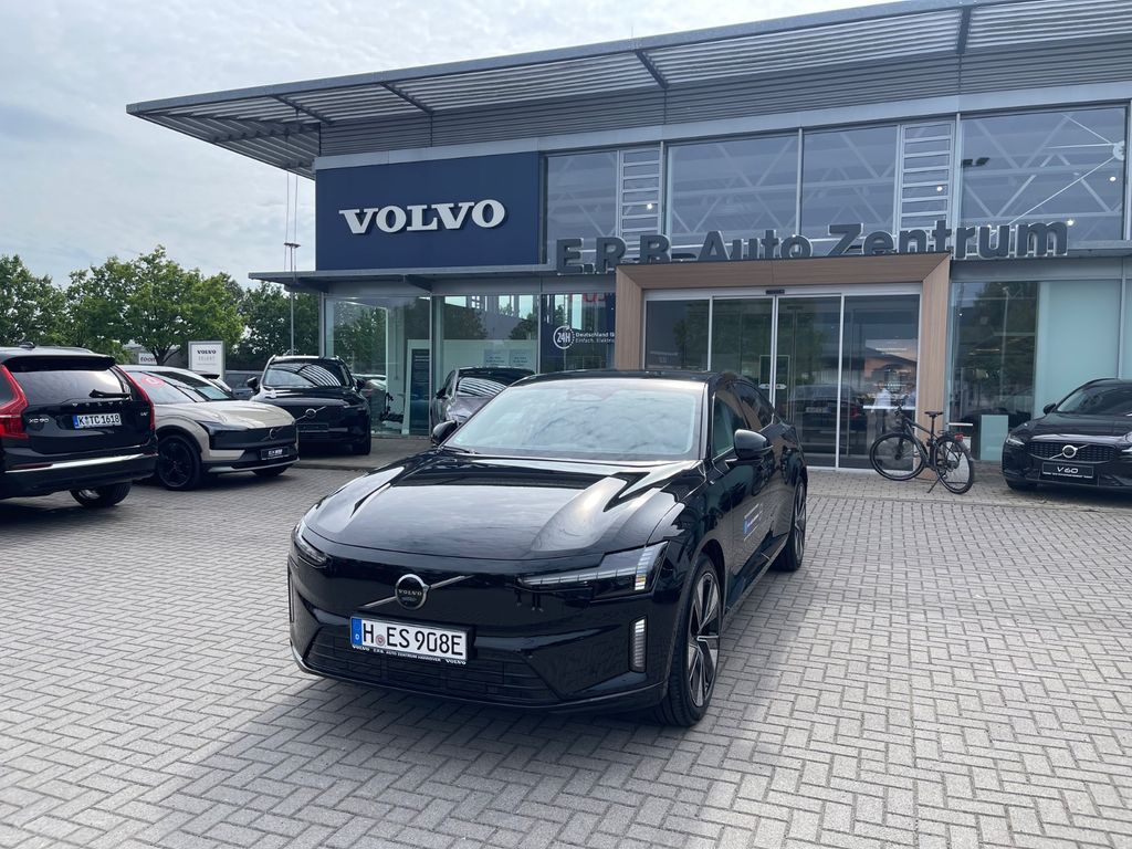 2026 Volvo ES90