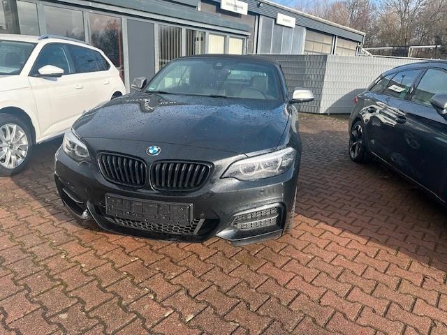 BMW M240i 8-fach bereift, Leder,Navi, 2.Hand