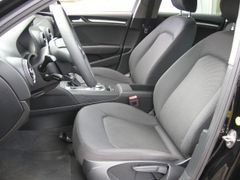 Fahrzeugabbildung Audi A3 Lim. 1.5 TFSI S-TRONIC NAVI/SHZ/TEMP./XENON