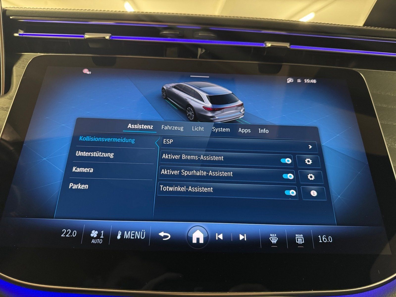 Fahrzeugabbildung Mercedes-Benz E 220 T d 4M AMG*AHK*Distro*Totwink*Night*LED*