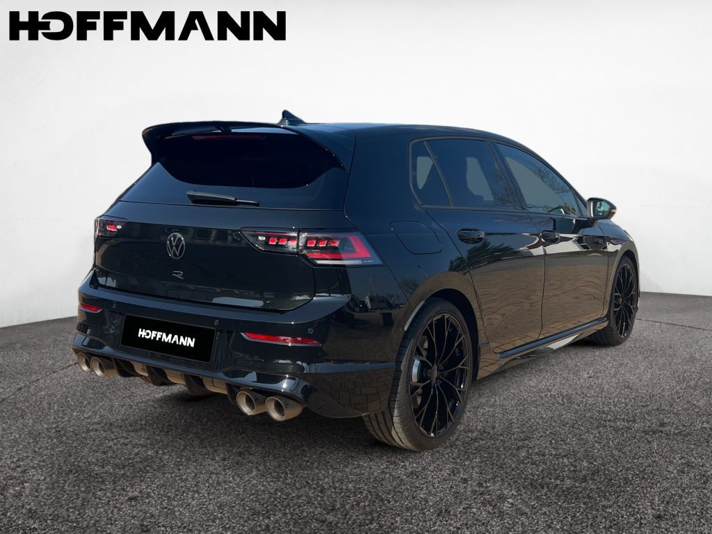 Fahrzeugabbildung Volkswagen Golf 2.0 TSI OPF 4Motion DSG R Black Edition