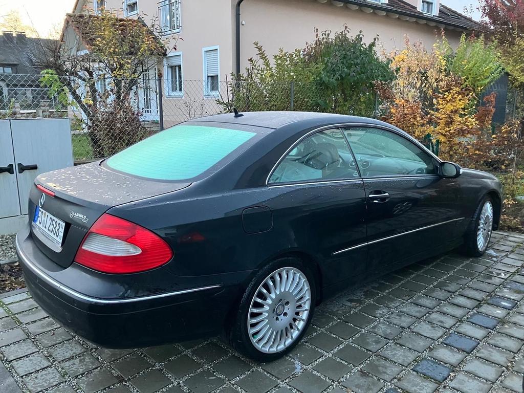 Mercedes-Benz CLK 320
