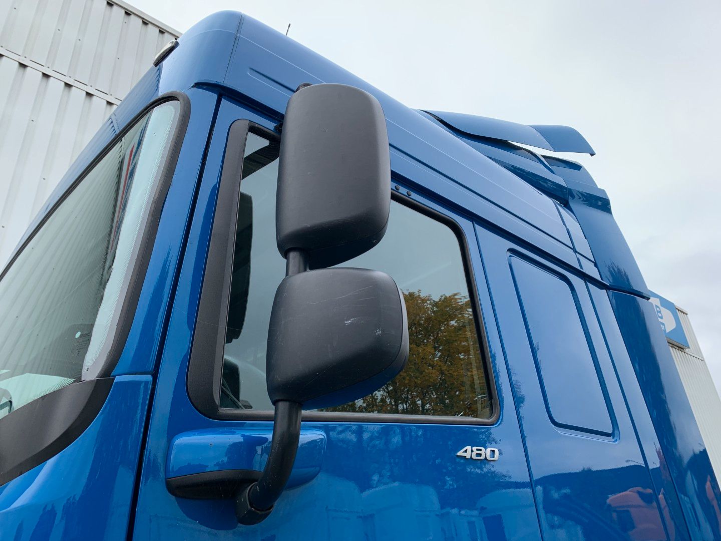 Fahrzeugabbildung DAF FT XF 480 SC LD