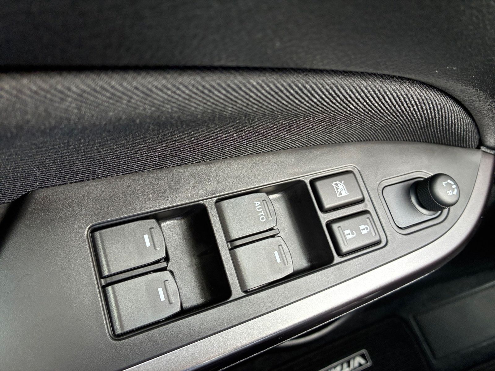 Fahrzeugabbildung Suzuki Vitara 1.4 4x2 Comfort Kamera,LED,Navi,SHZ,ACC