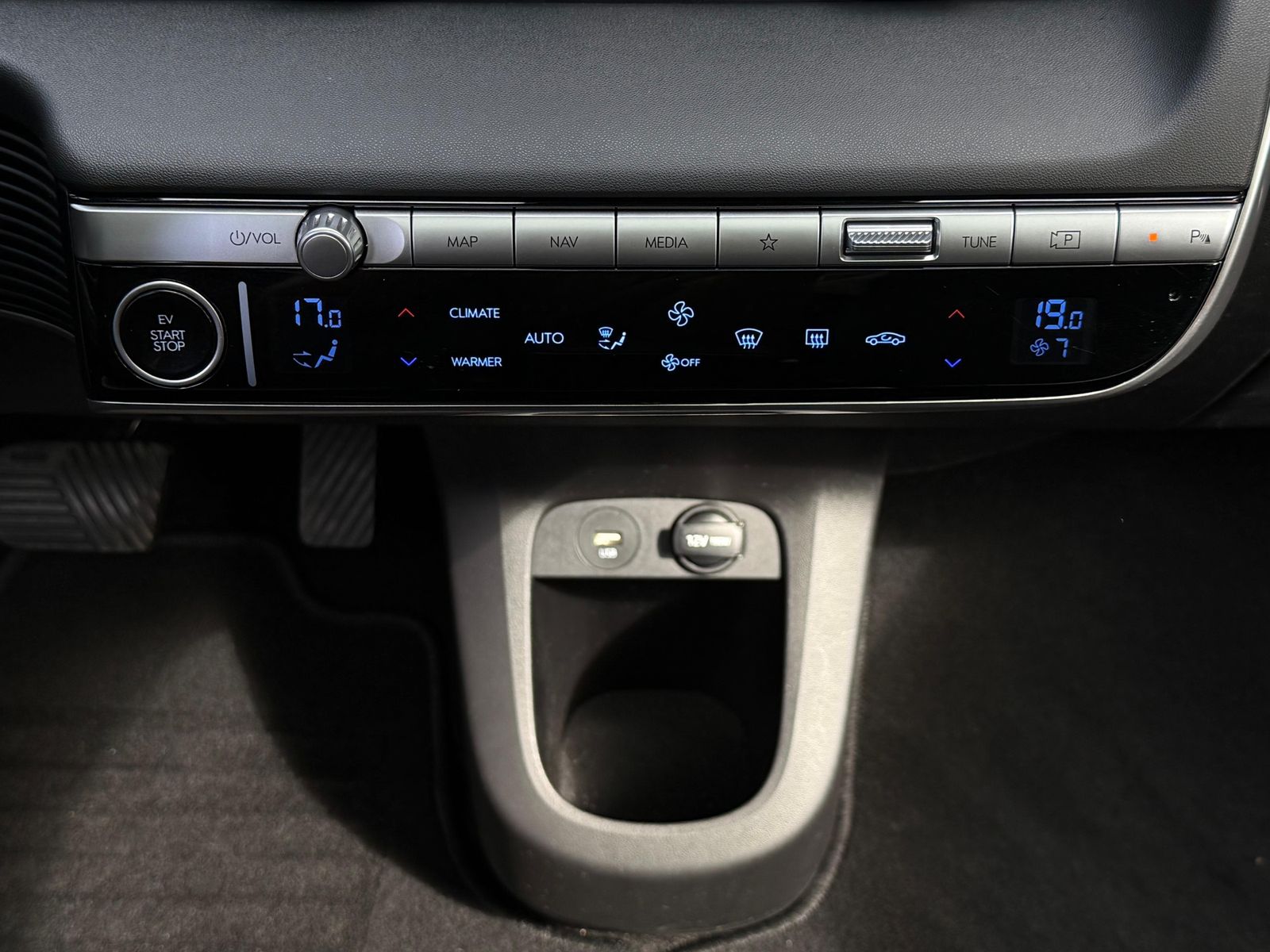 Fahrzeugabbildung Hyundai Ioniq 5 Techniq Elek. WÄPU+LED+AHK+KAM+PANO+BOSE