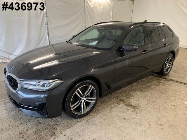 BMW 520d T xDrive LED+/ACC/COCKP-PRO/LEDER/360°KAM