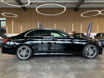 Mercedes-Benz E 200 d Limousine AMG-Line *Kamera*Totwinkel*SHZ