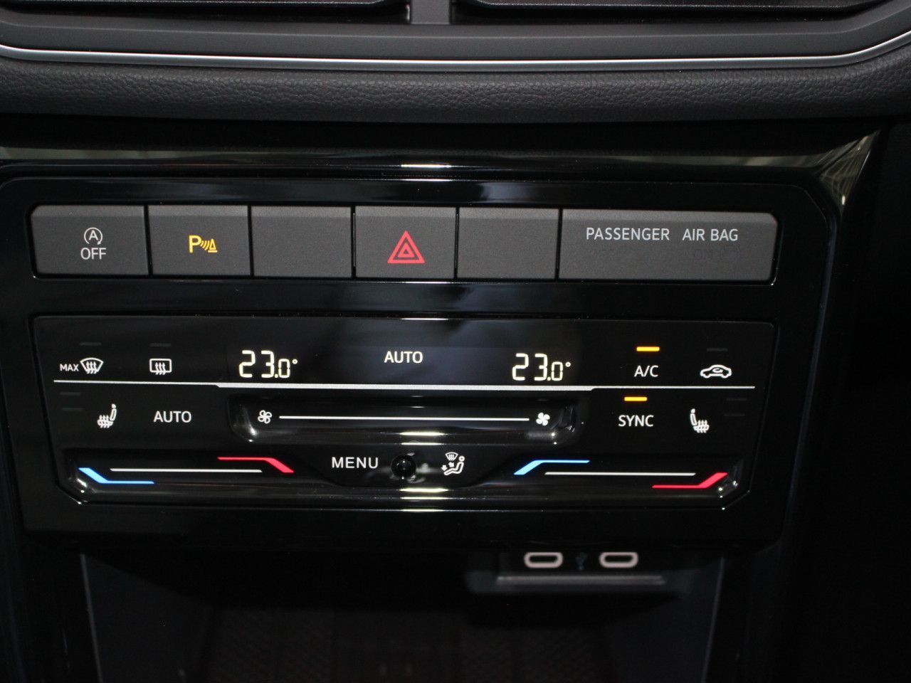 Fahrzeugabbildung Volkswagen T-Cross 1.5 TSI DSG ACT OPF GOAL LED/ACC/CAM