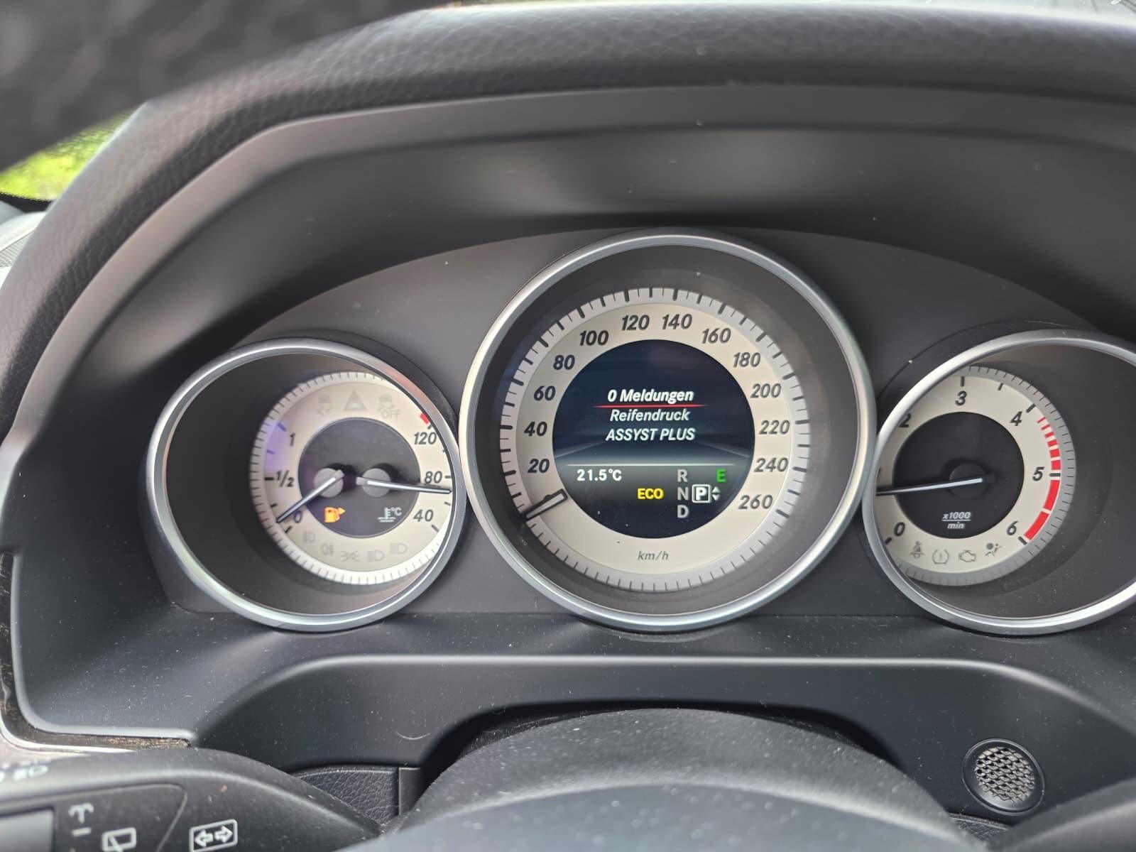 Mercedes-Benz E 200T-Modell BlueTec  Avantgarde Scheckheft