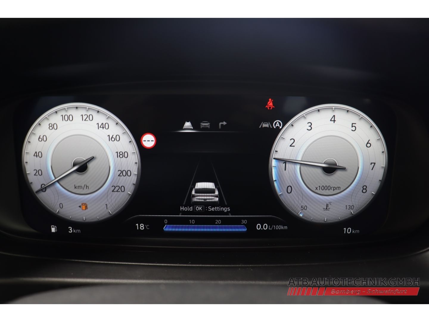 Fahrzeugabbildung Hyundai i20 Trend MY25 1.0 T-GDI 100 PS 6-MT 2WD Navi Ap