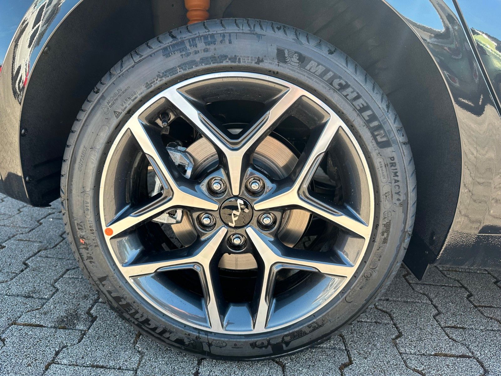 Fahrzeugabbildung Kia cee'd / Ceed 1.5 T-GDI MTUltimate Edition Style