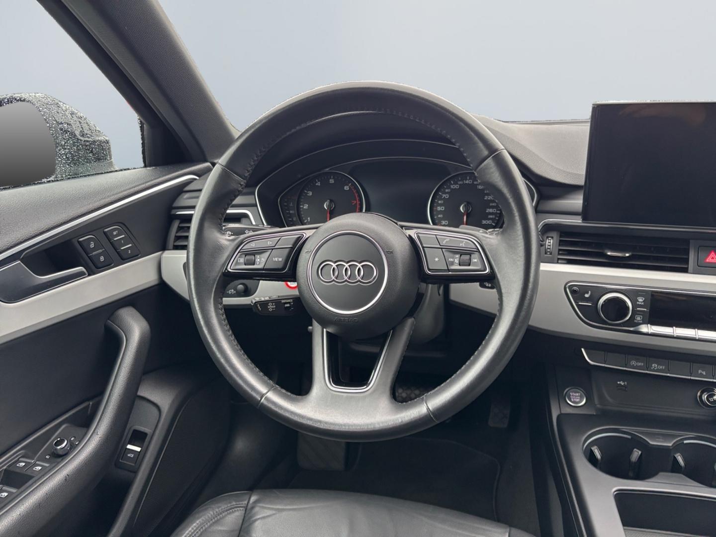 Audi A4 Avant*S tronic*Leder*ACC*Navi*AHK*Kamera*LED