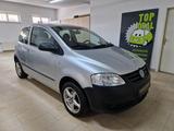 Volkswagen Fox 1,2/KLIMA/TÜV 02.2027 - silberne Volkswagen Fox