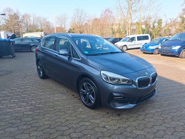 BMW 218 Baureihe 2 Active Tourer 218 i Sport Line